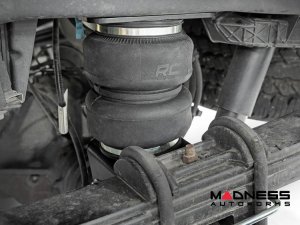 Ford Super Duty Air Spring Kit - With Onboard Compressor - 4WD (2023+)